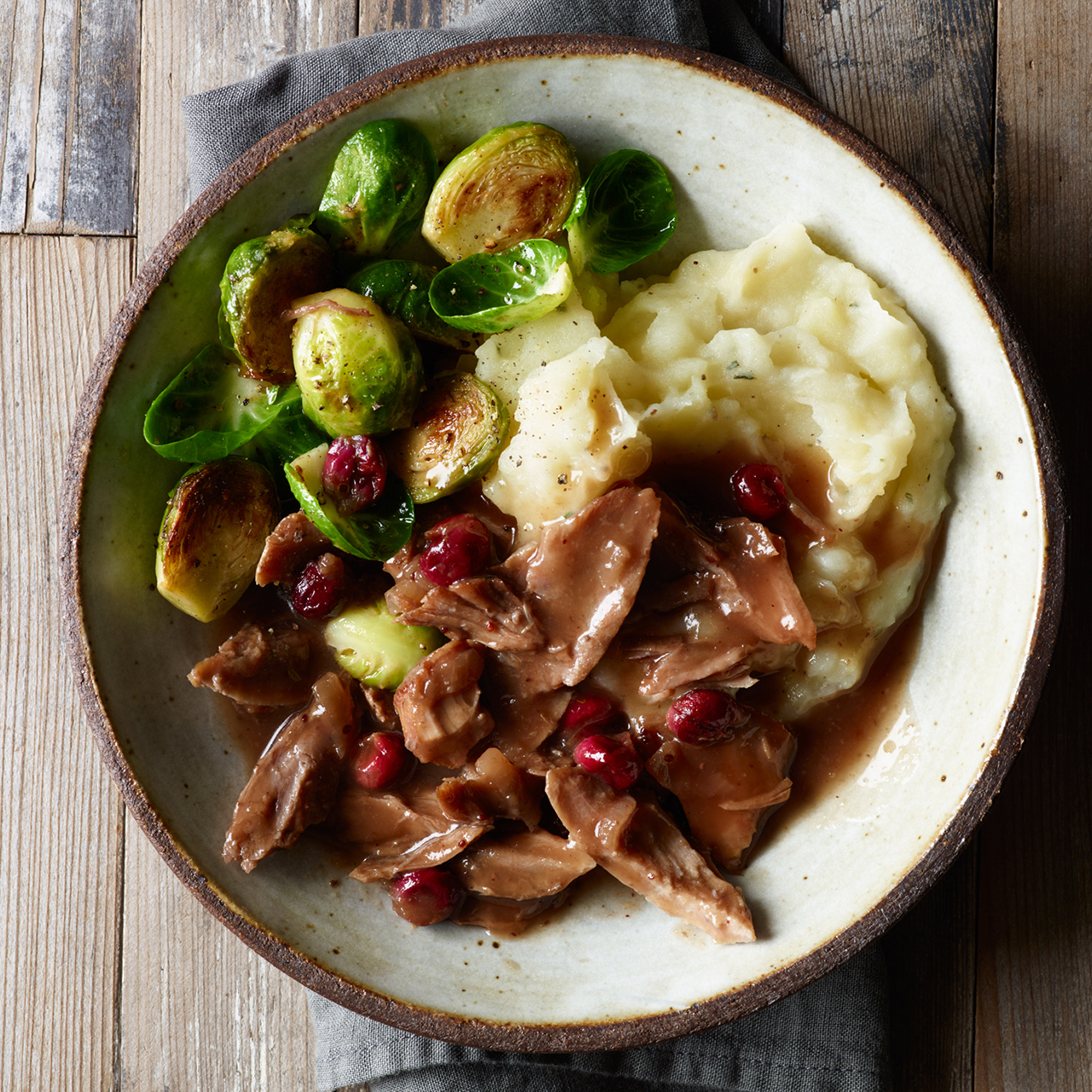 Cranberry SlowCooked Turkey Drumsticks Recipe Shady Brook Farms